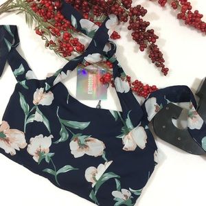 [HP] missguided • floral print crop top size s